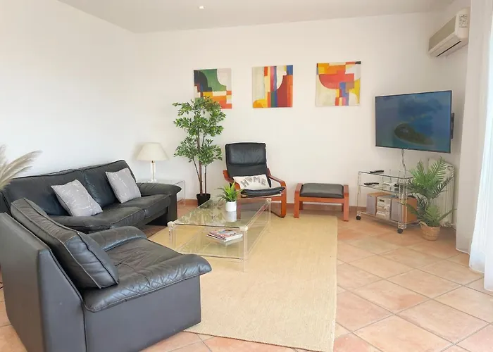 Ibiza 6 *
