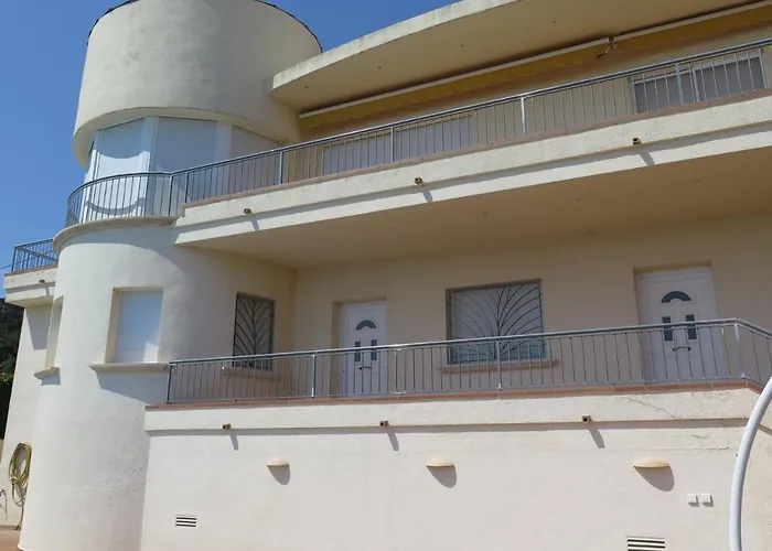 Ibiza 6 *